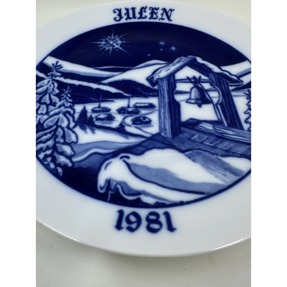Hackerfors‎ Sweden Christmas Plate 1981 Blue White Winter Scene Wall Decor